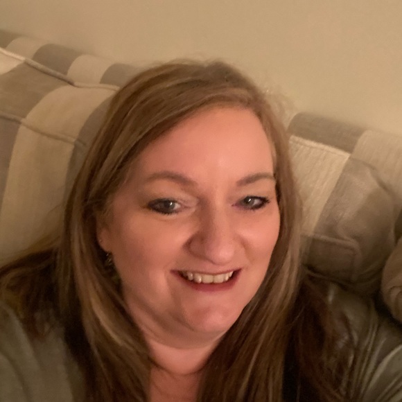 Meet your Posher, Jeannine - Picture 1 of 1